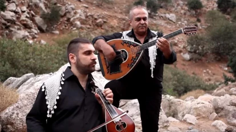 «Μην πολεμάς τον Έλληνα» – Το τραγούδι των Κρητικών για την Ελλάδα που… έριξε το YouTube
